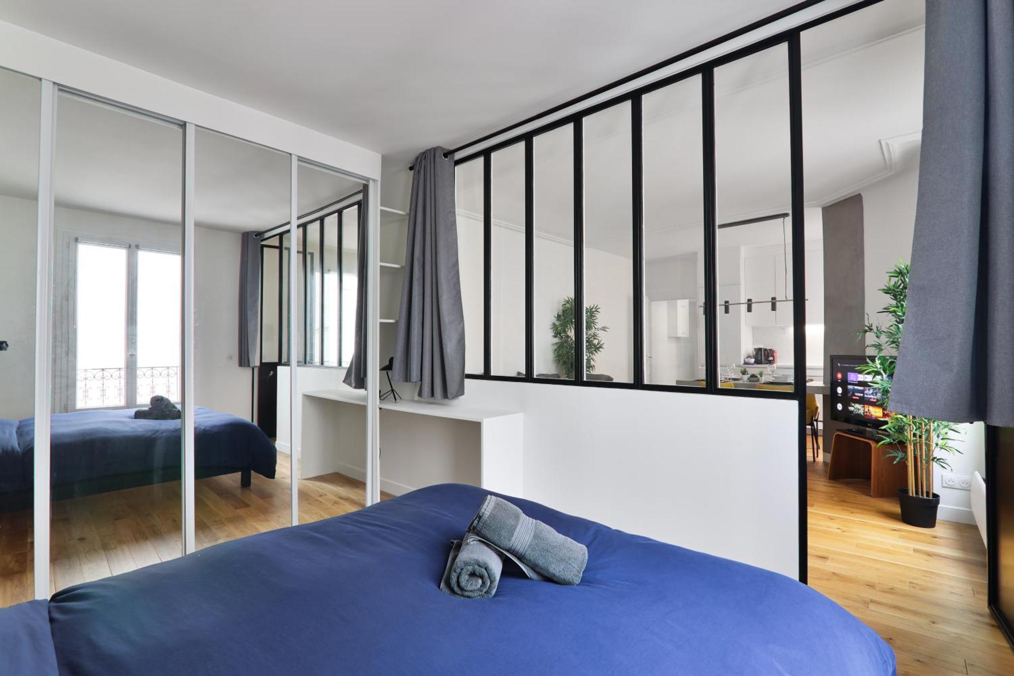 Quartier Montmartre 3 Free Netflix Appartement Parijs